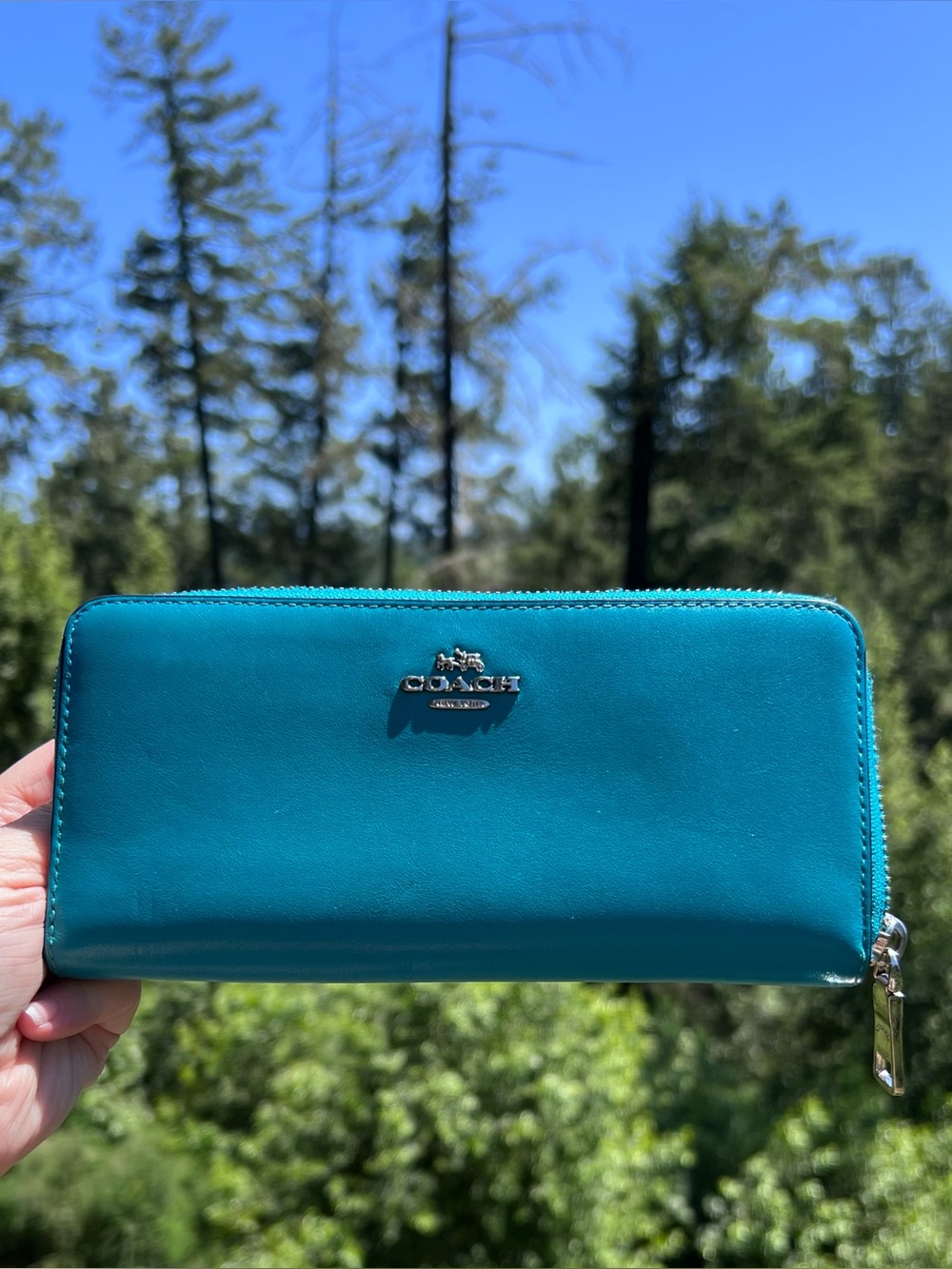 COACH Long Zip-Around Wallet Smooth Leather Blue w Silver Hardware AUTHENTIC